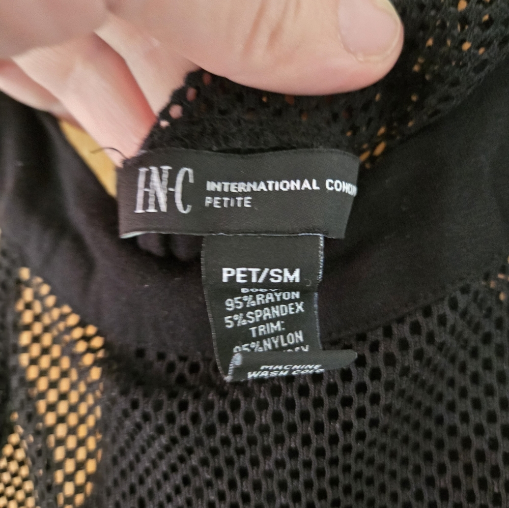 I.N.C. Black Sleeveless Mesh top Size P/Small. - Picture 2 of 4